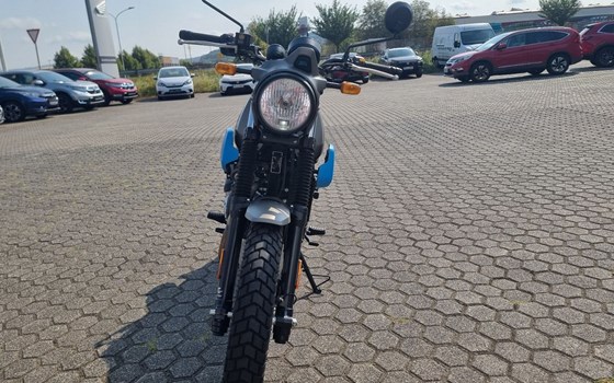 Gebrauchtmotorrad Royal Enfield Scram 411 - Bild 9