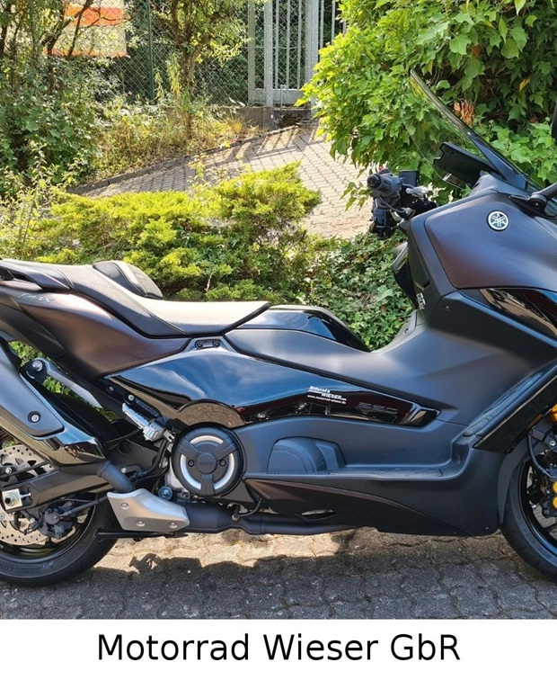 Yamaha TMAX 560 Tech Max