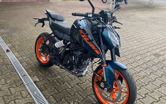 Neufahrzeug KTM 125 Duke - Bild 6