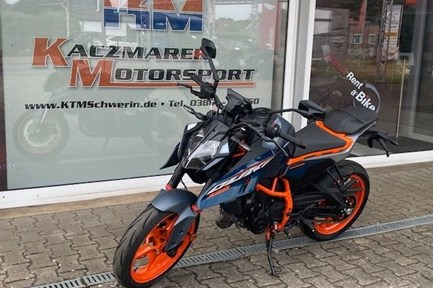 KTM 390 Duke
