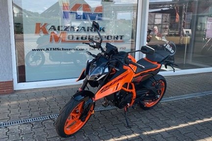 KTM 390 Duke