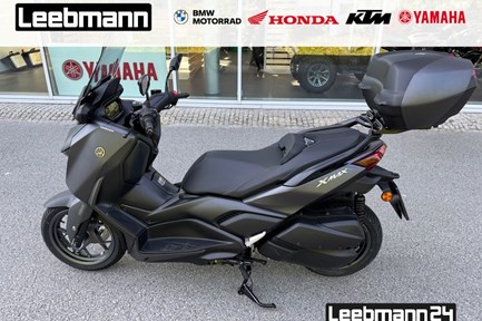 Yamaha XMAX 300
