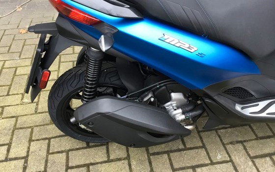 Neufahrzeug Piaggio MP3 310 Sport - Bild 11