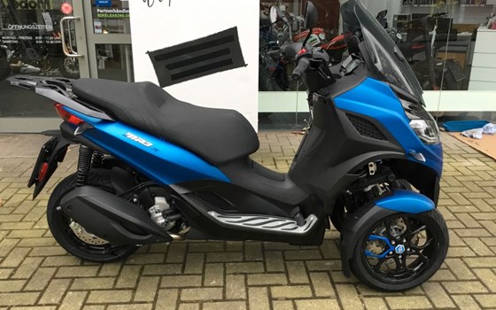 Neufahrzeug Piaggio MP3 310 Sport - Bild 2