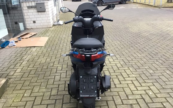 Neufahrzeug Piaggio MP3 310 Sport - Bild 4