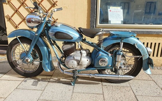 Gebrauchtmotorrad Adler M 200 - Bild 1