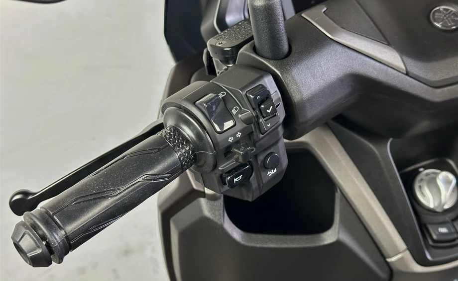 Angebot Yamaha NMAX 125 Tech MAX Bild 13: Angebot Yamaha NMAX 125 Tech MAX