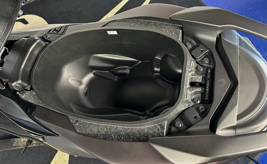 Angebot Yamaha NMAX 125 Tech MAX Bild 10: Angebot Yamaha NMAX 125 Tech MAX