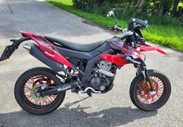 Gebrauchte Malaguti XSM 125 Supermoto Gebrauchte Malaguti XSM 125 Supermoto