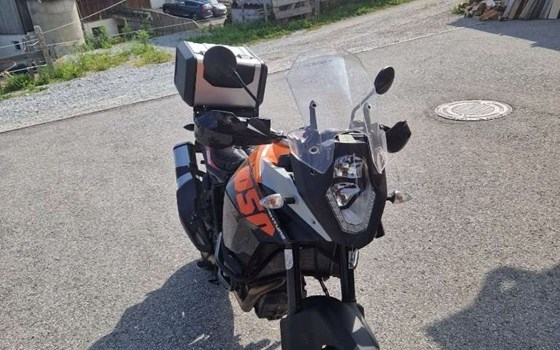 Gebrauchtmotorrad KTM 1050 Adventure - Bild 1 Gebrauchtmotorrad KTM 1050 Adventure - Bild 1
