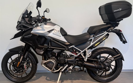 Gebrauchtmotorrad Triumph Tiger 1200 GT - Bild 2 Gebrauchtmotorrad Triumph Tiger 1200 GT - Bild 2