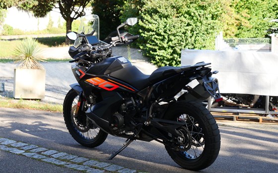 Gebrauchtmotorrad KTM 790 Adventure - Bild 6