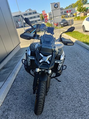 BMW R 1300 GS Adventure (black-storm metallic) - Bild 4