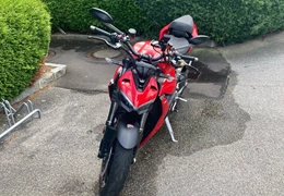 Gebrauchte Ducati Streetfighter V2 Gebrauchte Ducati Streetfighter V2
