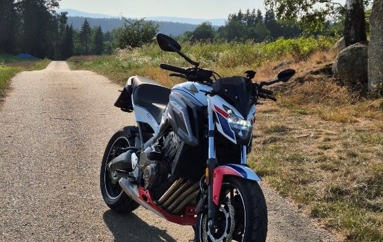 Gebrauchtmotorrad Honda CB650F - Bild 4 Gebrauchtmotorrad Honda CB650F - Bild 4
