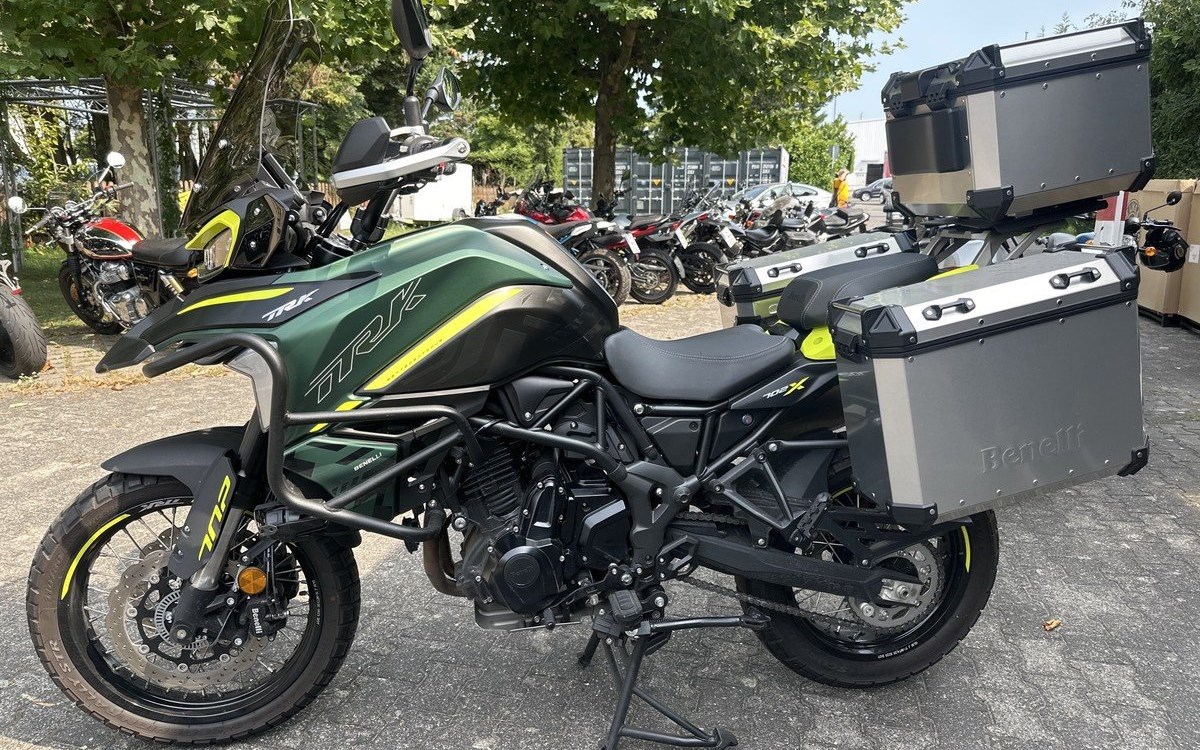 Zum Vergrößern bitte anklicken! Angebot Benelli TRK 702 X