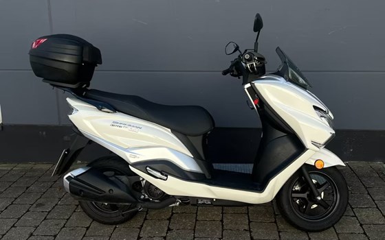Gebrauchtmotorrad Suzuki Burgman Street 125EX - Bild 2