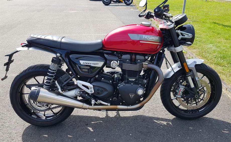 Angebot Triumph Speed Twin 1200 Bild 3: Angebot Triumph Speed Twin 1200