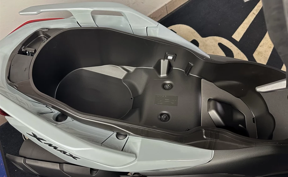 Angebot Yamaha XMAX 125 Tech MAX+ Bild 11: Angebot Yamaha XMAX 125 Tech MAX+