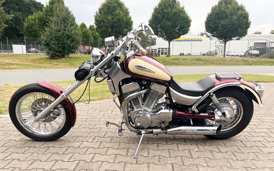 Gebrauchtmotorrad Suzuki VS 1400 GLP Intruder - Bild 1