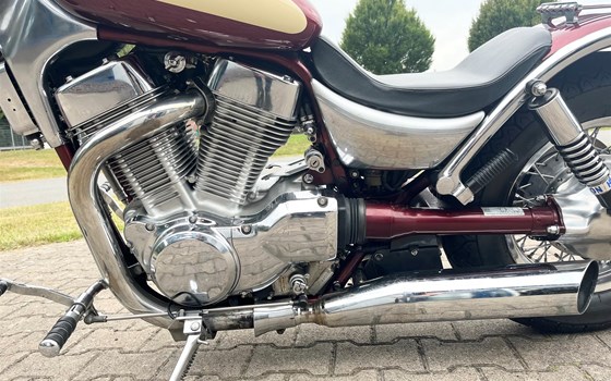 Gebrauchtmotorrad Suzuki VS 1400 GLP Intruder - Bild 2