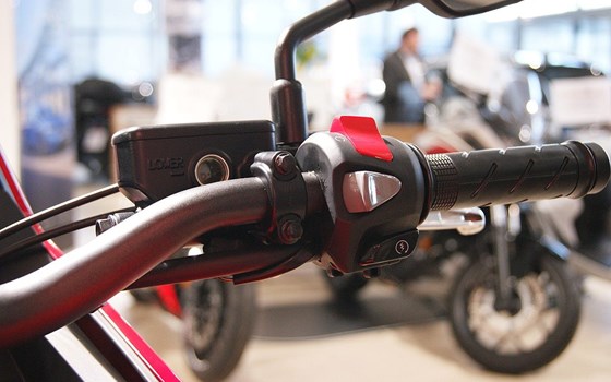 Neufahrzeug Honda NX500 - Bild 6