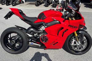 Angebot Ducati Panigale V4 S