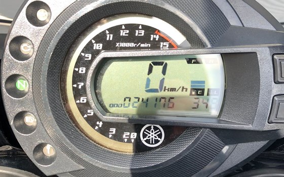 Gebrauchtmotorrad Yamaha FZ6 Fazer - Bild 15 Gebrauchtmotorrad Yamaha FZ6 Fazer - Bild 15