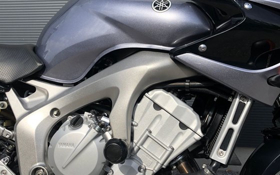 Gebrauchtmotorrad Yamaha FZ6 Fazer - Bild 5 Gebrauchtmotorrad Yamaha FZ6 Fazer - Bild 5