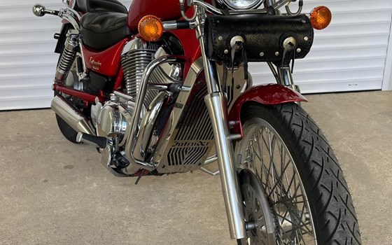 Gebrauchtmotorrad Suzuki Intruder VS 800 - Bild 1