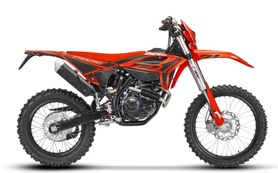 Neufahrzeug Beta RR 125 4T - Bild 1 Neufahrzeug Beta RR 125 4T - Bild 1