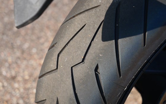 Gebrauchtmotorrad Honda Forza 750 - Bild 9