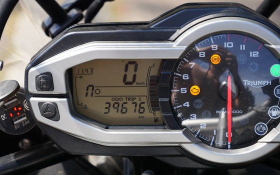 Gebrauchtmotorrad Triumph Tiger 1200 Explorer XC - Bild 9