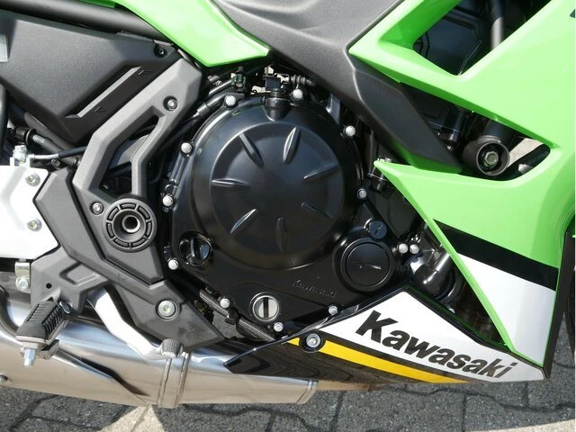 Angebot Kawasaki Ninja 650 Bild 7: Angebot Kawasaki Ninja 650