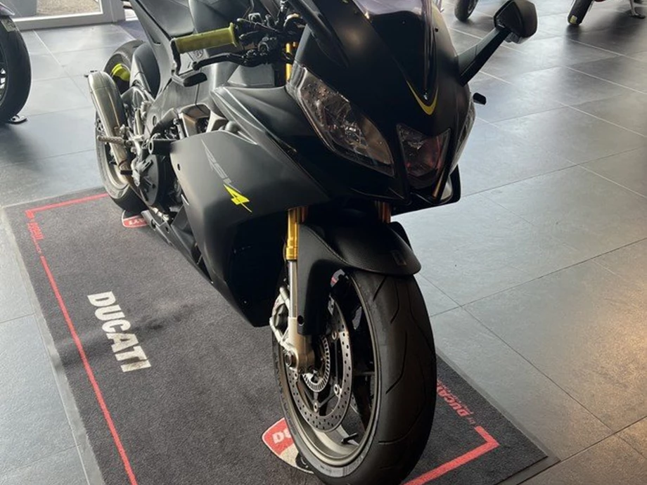 Angebot Aprilia RSV4 R APRC ABS Bild 15: Angebot Aprilia RSV4 R APRC ABS