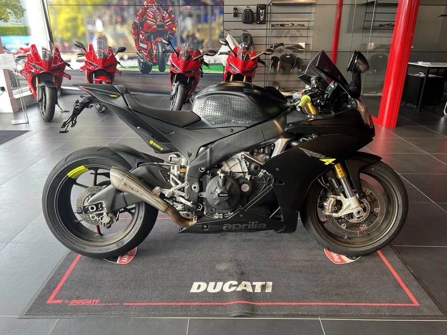 Angebot Aprilia RSV4 R APRC ABS Bild 2: Angebot Aprilia RSV4 R APRC ABS
