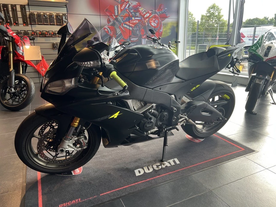 Angebot Aprilia RSV4 R APRC ABS Bild 8: Angebot Aprilia RSV4 R APRC ABS