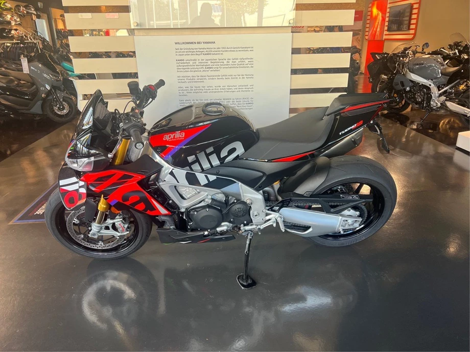 Angebot Aprilia Tuono V4 1100 Factory Bild 8: Angebot Aprilia Tuono V4 1100 Factory