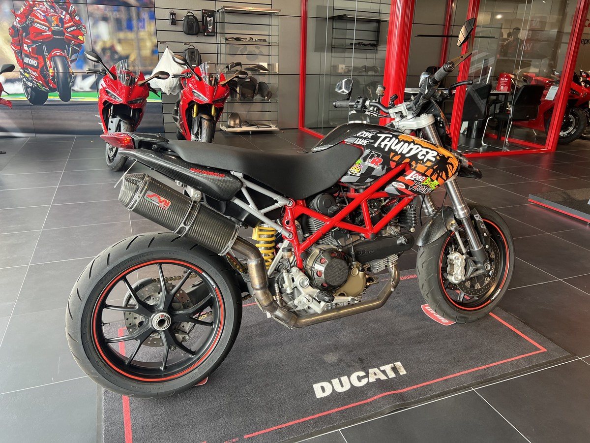 Ducati Hypermotard 1100 