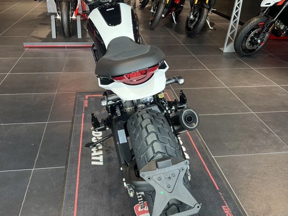 Angebot Ducati Scrambler 10° Anniversario Rizoma Edition Bild 10: Angebot Ducati Scrambler 10° Anniversario Rizoma Edition