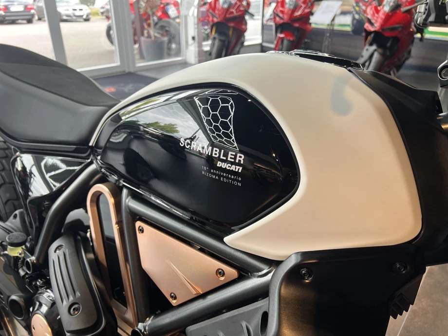 Angebot Ducati Scrambler 10° Anniversario Rizoma Edition Bild 4: Angebot Ducati Scrambler 10° Anniversario Rizoma Edition