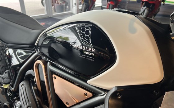 Neufahrzeug Ducati Scrambler 10° Anniversario Rizoma Edition - Bild 4