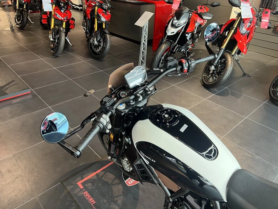 Angebot Ducati Scrambler 10° Anniversario Rizoma Edition Bild 8: Angebot Ducati Scrambler 10° Anniversario Rizoma Edition