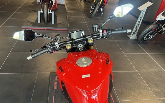 Neufahrzeug Ducati Streetfighter V2 S - Bild 6