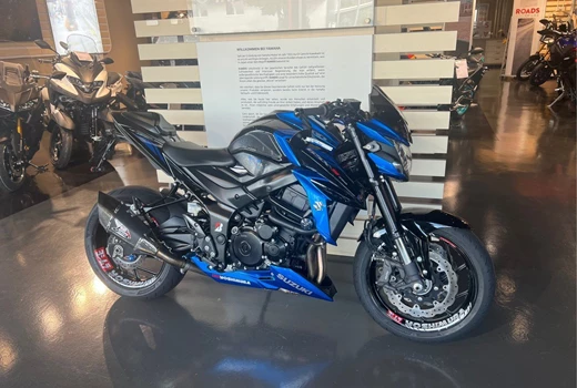 Suzuki GSX-S750