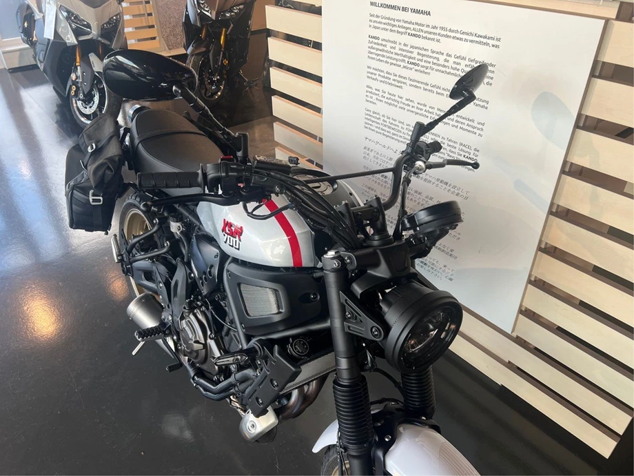 Angebot Yamaha XSR700 XTribute Bild 4: Angebot Yamaha XSR700 XTribute