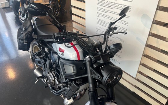 Gebrauchtmotorrad Yamaha XSR700 XTribute - Bild 4