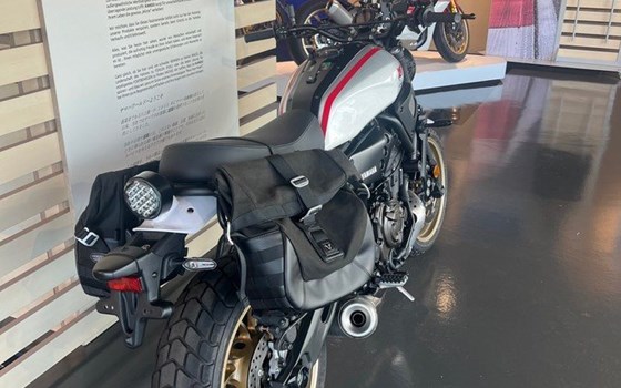 Gebrauchtmotorrad Yamaha XSR700 XTribute - Bild 5