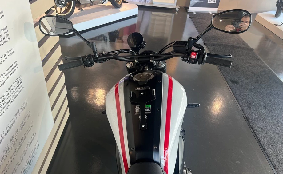 Angebot Yamaha XSR700 XTribute Bild 6: Angebot Yamaha XSR700 XTribute