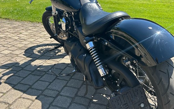 Gebrauchtmotorrad Harley-Davidson Dyna Street Bob FXDB - Bild 4 Gebrauchtmotorrad Harley-Davidson Dyna Street Bob FXDB - Bild 4